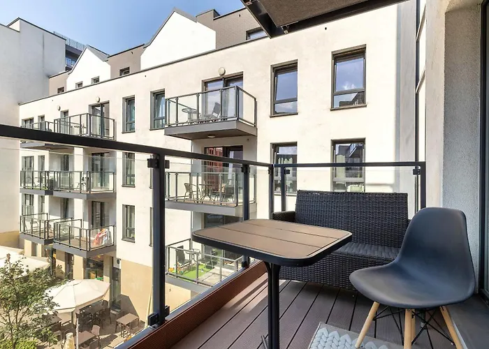 Chmielna Riverside Premium With Parking In The Centre By Renters Gdańsk