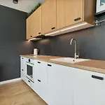 Chmielna Riverside Premium With Parking In The Centre By Renters דירה *