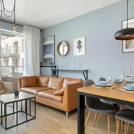 Chmielna Riverside Premium With Parking In The Centre By Renters Appartamento *
