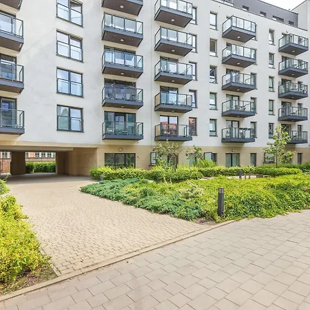 Апартаменты Chmielna Riverside Premium With Parking In The Centre By Renters