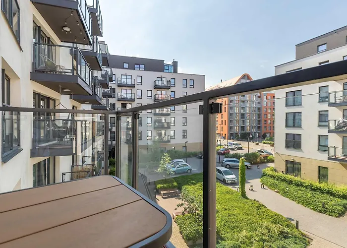 Апартаменты Chmielna Riverside Premium With Parking In The Centre By Renters